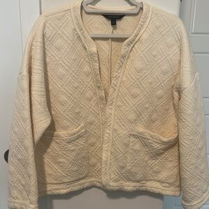 Banana Republic quarter sleeve quilted sweater